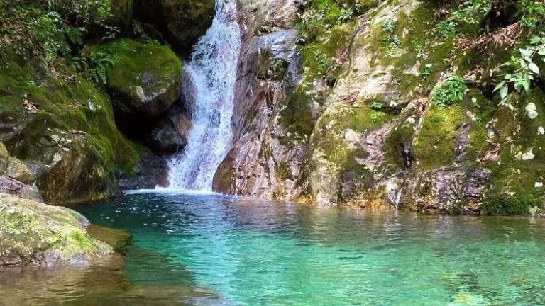 情侣溪夏日避暑圣地